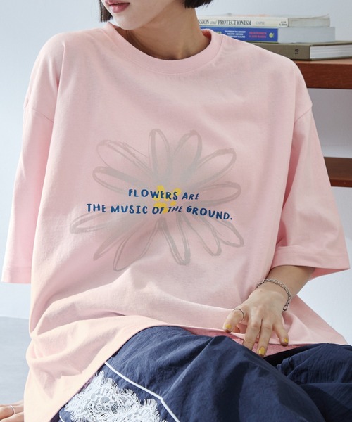 MONO-MART（モノマート）の「グラフィックプリント アソート 半袖Tシャツ（Tシャツ/カットソー・レディース・スミクロ/ホワイト系/ホワイト系1/ブラック系/ライトピンク/オフホワイト・M/L）」の6枚目の写真