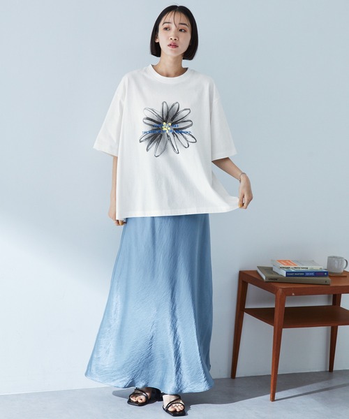 MONO-MART（モノマート）の「グラフィックプリント アソート 半袖Tシャツ（Tシャツ/カットソー・レディース・スミクロ/ホワイト系/ホワイト系1/ブラック系/ライトピンク/オフホワイト・M/L）」の16枚目の写真