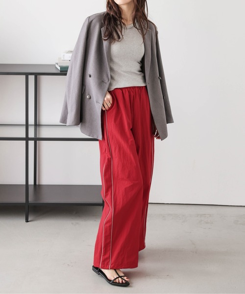 AMELY(エミリー)の「サイドライン ワイドパンツ(その他パンツ・レディース・レッド/ホワイト/ネイビー/ブラック・フリー)」の18枚目の写真