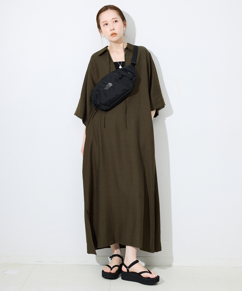 SLOBE IENA(スローブイエナ)の「リネン混リラックススキッパーワンピース(ワンピース・レディース・カーキ/ブルー系その他・36/38)」の3枚目の写真