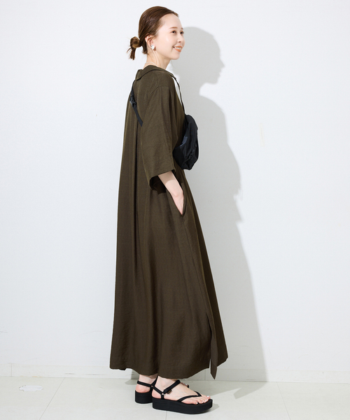 SLOBE IENA(スローブイエナ)の「リネン混リラックススキッパーワンピース(ワンピース・レディース・カーキ/ブルー系その他・36/38)」の6枚目の写真