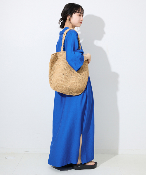 SLOBE IENA(スローブイエナ)の「リネン混リラックススキッパーワンピース(ワンピース・レディース・カーキ/ブルー系その他・36/38)」の11枚目の写真