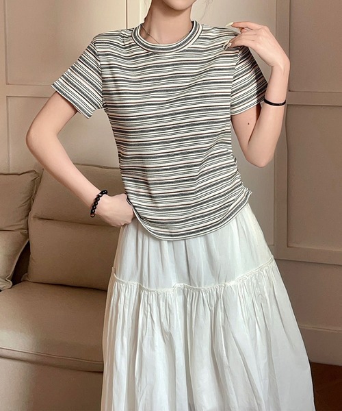 aimoha(アイモハ)の「ボーダー柄 半袖Tシャツ(Tシャツ/カットソー・レディース・グレー/ブラック/レッド/ベージュ・FREE)」の15枚目の写真