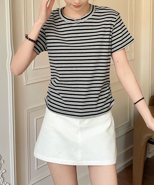 aimoha(アイモハ)の「ボーダー柄 半袖Tシャツ(Tシャツ/カットソー・レディース・グレー/ブラック/レッド/ベージュ・FREE)」の8枚目の写真