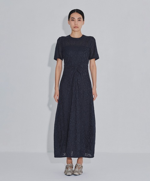 PHOTOCOPIEU(フォトコピュー)の「【PHOTOCOPIEU/フォトコピュー】別注 FLOWER JAQUARD SHORT SLEEVE DRESS/フラワージャガード半袖ワンピース(ワンピース・レディース・ライトブルー/ダークネイビー/イエロー・36/38)」の16枚目の写真