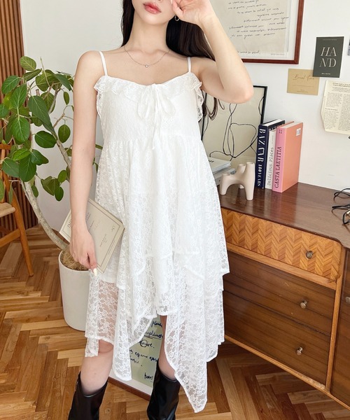 セール】フラワーストレッチレースイレギュラーヘムキャミ