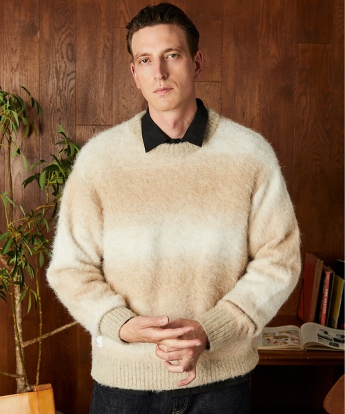 schott（ショット）の「Schott/ショット/GRADATION CREW KNIT/グラデーション クルーニット（ニット/セーター・メンズ・ベージュ/ブラック・M/XL/L）」の2枚目の写真