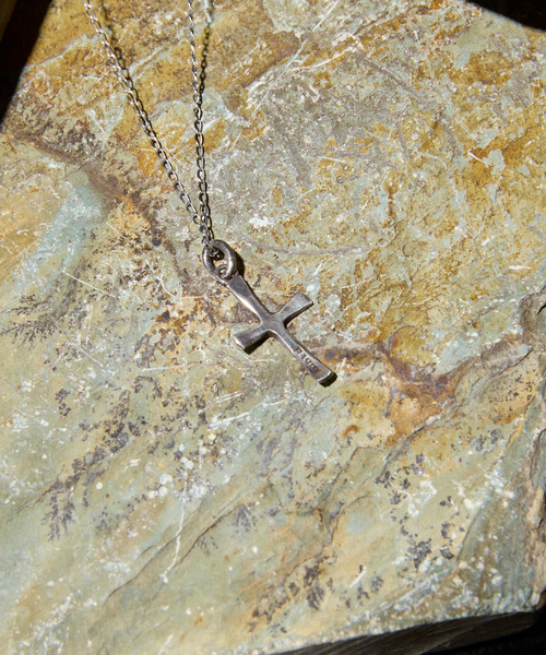 HARIM(ハリム)の「HARIM ハリム / CHARM CROSS PENDANT シルバー925クロスネックレス オキシデーション / HRPM003 OX(ネックレス・メンズ・シルバー・FREE)」の8枚目の写真