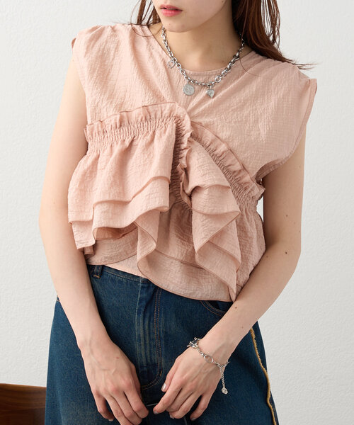 w closet（ダブルクローゼット）の「【６色展開】マルチWAYフリルブラウス（シャツ/ブラウス・レディース・ブルー/アイボリー/ブラック/ピンク/ブラウン/イエロー・FREE）」の20枚目の写真