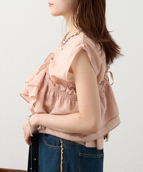 w closet（ダブルクローゼット）の「【６色展開】マルチWAYフリルブラウス（シャツ/ブラウス・レディース・ブルー/アイボリー/ブラック/ピンク/ブラウン/イエロー・FREE）」の19枚目の写真