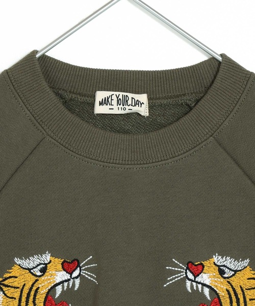 MAKE YOUR DAY（メイクユアデイ）の「トラ刺繍ファミリー裏毛トレーナー■150.160cm（スウェット・キッズ・カーキ/ブラック・150/160）」の5枚目の写真