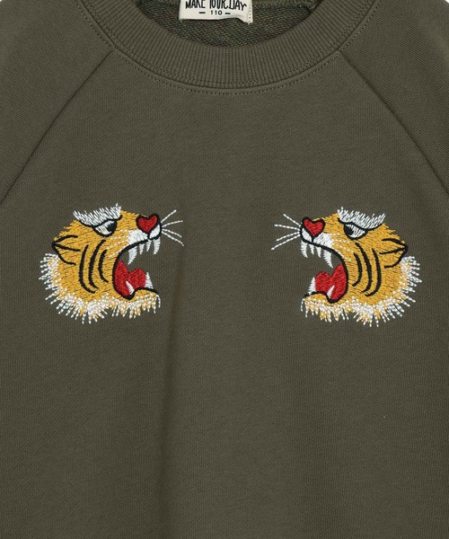 MAKE YOUR DAY（メイクユアデイ）の「トラ刺繍ファミリー裏毛トレーナー■150.160cm（スウェット・キッズ・カーキ/ブラック・150/160）」の6枚目の写真
