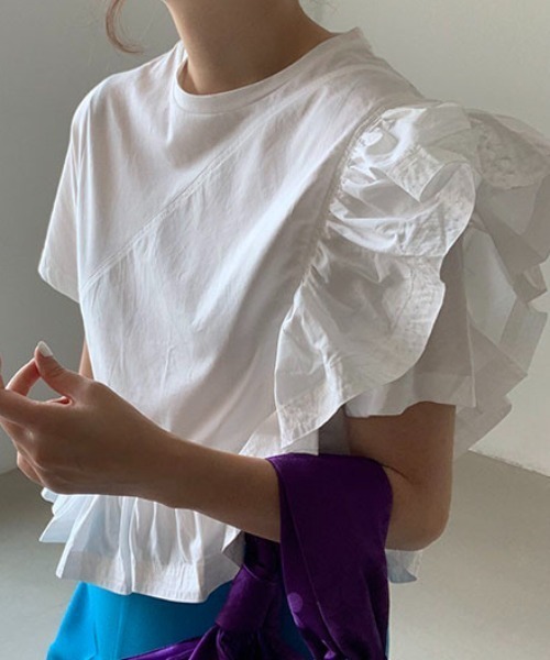 Aelina(エリナ)の「フリル半袖トップス(その他トップス・レディース・ホワイト・F)」の4枚目の写真