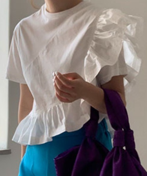 Aelina(エリナ)の「フリル半袖トップス(その他トップス・レディース・ホワイト・F)」の5枚目の写真