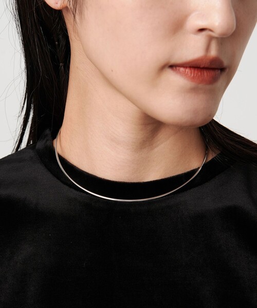 UNITED ARROWS（ユナイテッドアローズ）の「ワイヤーチョーカー（チョーカー・レディース・シルバー/ゴールド・FREE）」の9枚目の写真