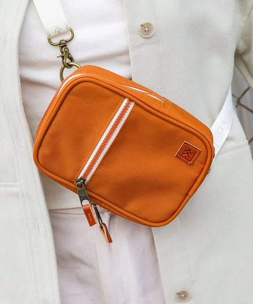 THREAD（スレッド）の「THREAD/スレッド ショルダーバッグ CROSSBODY BAGS CB-F20/CB-F21/CB-SP25/CB-SU22（ショルダーバッグ・メンズ・オフホワイト/キャメル/ライトピンク/クリア/レオパード/ブラック・ONE）」の4枚目の写真