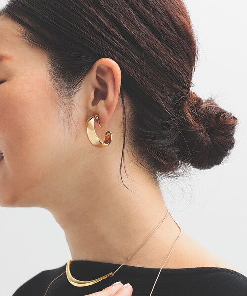 Demi-Luxe BEAMS(デミルクス ビームス)の「クレセント ムーン イヤリング .M(イヤリング・レディース・シルバー/ゴールド・ONE SIZE)」の1枚目の写真