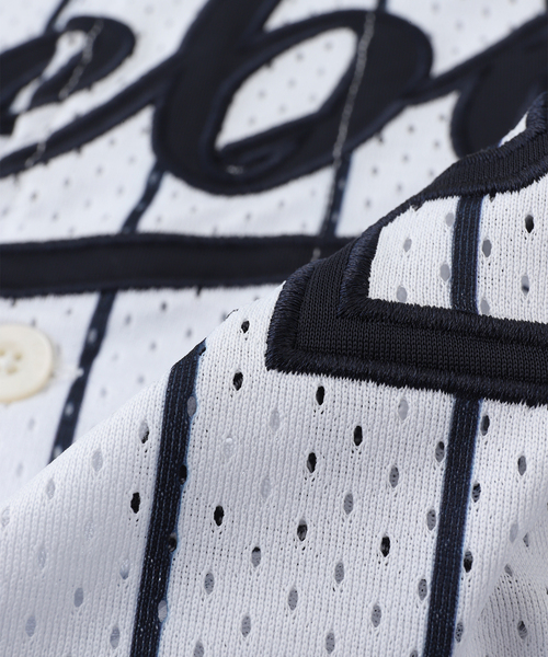 KEBOZ(ケボズ)の「KEBOZ/ケボズ MESH STRIPE BASEBALL JERSEY(シャツ/ブラウス・メンズ・ネイビー/ホワイト・LARGE)」の7枚目の写真