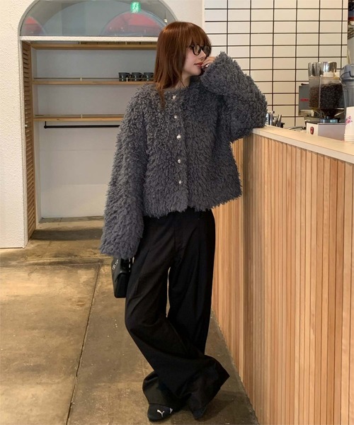 titivate（ティティベイト）の「中綿キルティングプードルフェイクファージャケット（ダウンジャケット/コート・レディース・チャコール/ブラウン/ライトベージュ・L/M/S）」の6枚目の写真