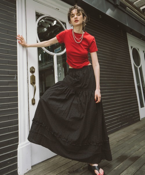 HANNE(アン)の「ティアードボリュームスカート(スカート・レディース・ブラック/ホワイト/その他1・SMALL/MEDIUM)」の2枚目の写真