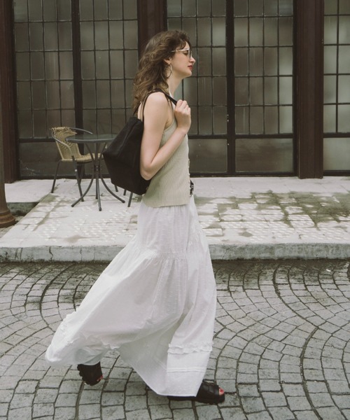 HANNE(アン)の「ティアードボリュームスカート(スカート・レディース・ブラック/ホワイト/その他1・SMALL/MEDIUM)」の11枚目の写真