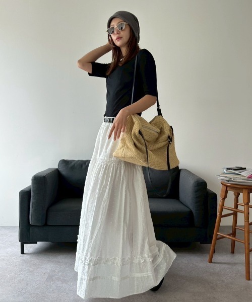 HANNE(アン)の「ティアードボリュームスカート(スカート・レディース・ブラック/ホワイト/その他1・SMALL/MEDIUM)」の15枚目の写真