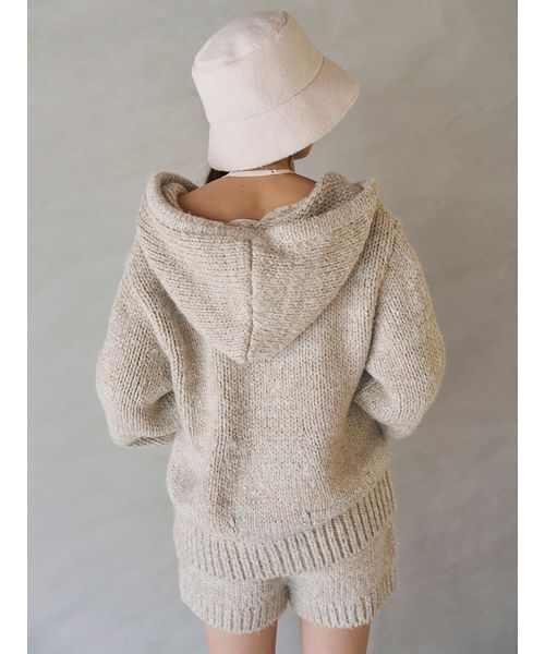 SNIDEL（スナイデル）の「ロービングニットフーディー（ニット/セーター・レディース・キャメル/グレー/アイボリー・F）」の18枚目の写真