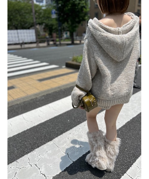 SNIDEL（スナイデル）の「ロービングニットフーディー（ニット/セーター・レディース・キャメル/グレー/アイボリー・F）」の10枚目の写真