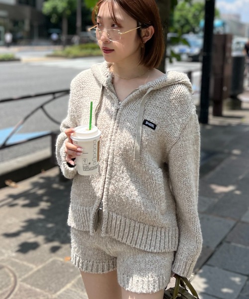SNIDEL（スナイデル）の「ロービングニットフーディー（ニット/セーター・レディース・キャメル/グレー/アイボリー・F）」の12枚目の写真