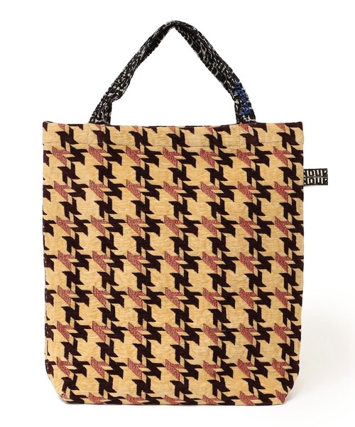 BINDU（ビンドゥー）の「【SHIPS any別注】BINDU: ジャカード 千鳥 トート バッグ（トートバッグ・レディース・ブラック/ベージュ・ONE SIZE）」の22枚目の写真