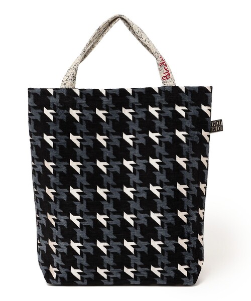 BINDU（ビンドゥー）の「【SHIPS any別注】BINDU: ジャカード 千鳥 トート バッグ（トートバッグ・レディース・ブラック/ベージュ・ONE SIZE）」の11枚目の写真