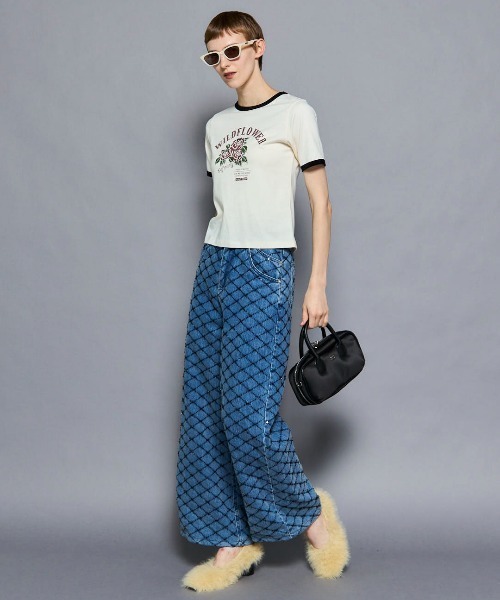 MAISON SPECIAL（メゾンスペシャル）の「WILDFLOWER Ringer T-shirt/WILDFLOWERリンガーTシャツ（Tシャツ/カットソー・レディース・ホワイト/ブラック/ブルー・FREE）」の4枚目の写真