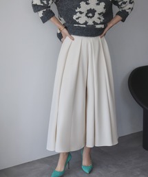 未使用品　M.&KYOKO 白色　ガウチョパンツ ガウチョパンツ」に該当するパンツ（ホワイト/白色系・ワイド・ルーズ