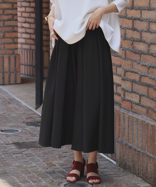 ELFRANK(エルフランク)の「タック ガウチョパンツ スカーチョ キュロットパンツ ワイドパンツ(その他パンツ・レディース・チャコールグレー/アイボリー/ブラック・M/L)」の11枚目の写真