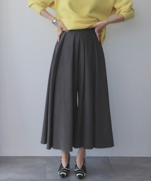 ELFRANK(エルフランク)の「タック ガウチョパンツ スカーチョ キュロットパンツ ワイドパンツ(その他パンツ・レディース・チャコールグレー/アイボリー/ブラック・M/L)」の16枚目の写真