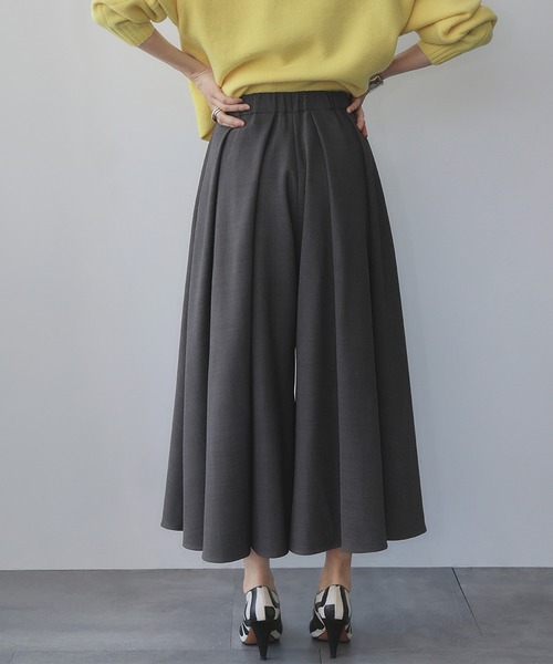 ELFRANK(エルフランク)の「タック ガウチョパンツ スカーチョ キュロットパンツ ワイドパンツ(その他パンツ・レディース・チャコールグレー/アイボリー/ブラック・M/L)」の17枚目の写真