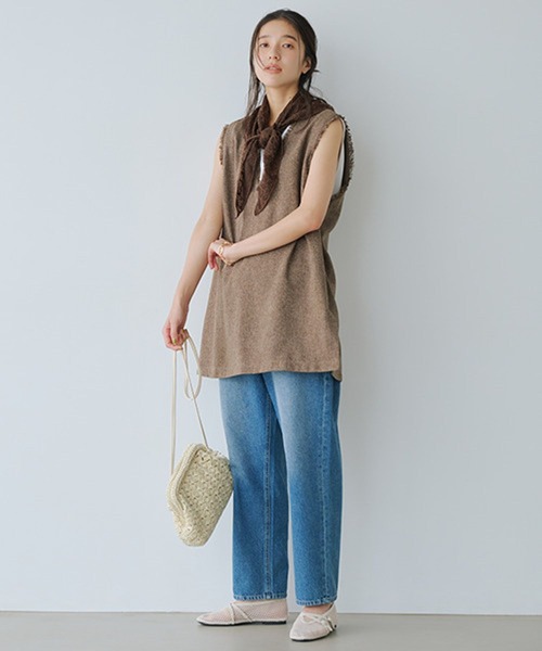 studio CLIP（スタディオクリップ）の「テーパードデニムパンツ[プチ・プラスサイズあり]《CLIP denim》（デニムパンツ・レディース・ブラック/インディゴブルー/ブルー・LARGE/SMALL/MEDIUM/PM/PL/X-LARGE/XX-LARGE/XXX-LARGE）」の14枚目の写真