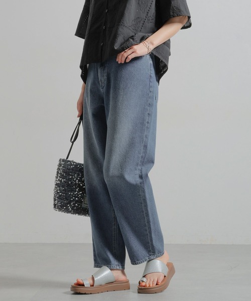 studio CLIP（スタディオクリップ）の「テーパードデニムパンツ[プチ・プラスサイズあり]《CLIP denim》（デニムパンツ・レディース・ブラック/インディゴブルー/ブルー・LARGE/SMALL/MEDIUM/PM/PL/X-LARGE/XX-LARGE/XXX-LARGE）」の19枚目の写真