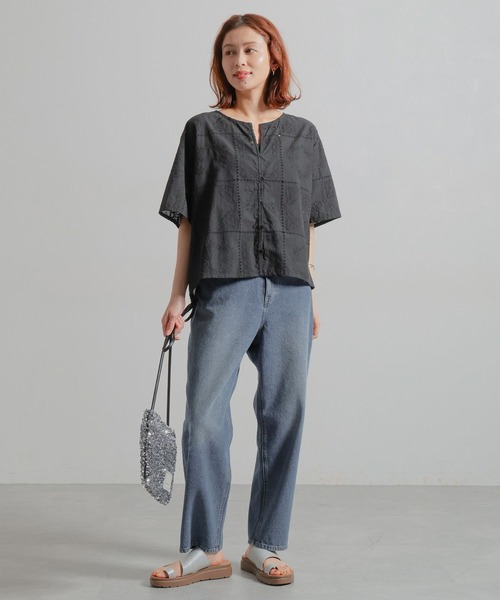 studio CLIP（スタディオクリップ）の「テーパードデニムパンツ[プチ・プラスサイズあり]《CLIP denim》（デニムパンツ・レディース・ブラック/インディゴブルー/ブルー・LARGE/SMALL/MEDIUM/PM/PL/X-LARGE/XX-LARGE/XXX-LARGE）」の21枚目の写真