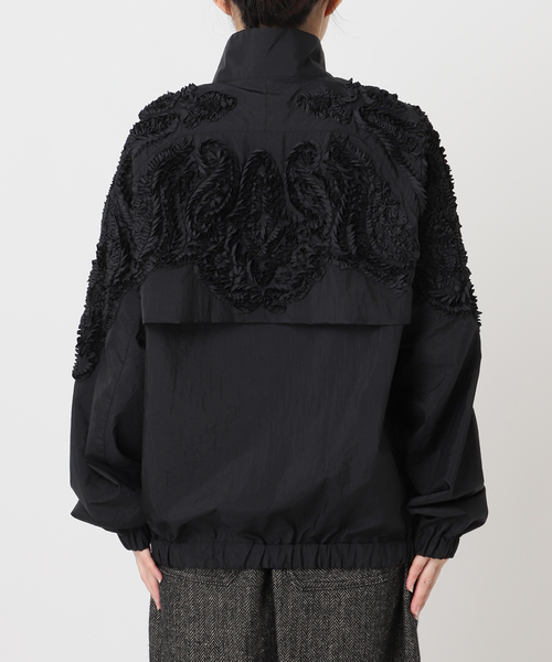 TAAKK(ターク)の「TAAKK 別注 EMBROIDERYWINDBREAKER:ブルゾン(ブルゾン・レディース・ブラック・MEDIUM)」の17枚目の写真
