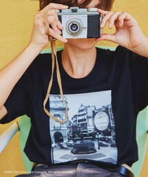 Coca Cola（コカコーラ）の「【Coca-Cola】【汗染み加工】アソートグラフィックTシャツ（Tシャツ/カットソー・レディース）」