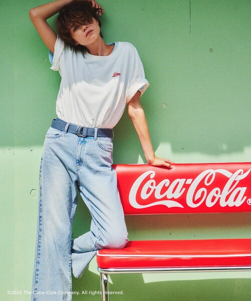 Coca Cola（コカコーラ）の「【Coca-Cola】【汗染み加工】アソートグラフィックTシャツ（Tシャツ/カットソー・レディース・ブラック/ホワイト/ホワイト系その他2/ホワイト系その他・L/M）」の9枚目の写真