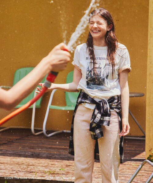 Coca Cola（コカコーラ）の「【Coca-Cola】【汗染み加工】アソートグラフィックTシャツ（Tシャツ/カットソー・レディース・ブラック/ホワイト/ホワイト系その他2/ホワイト系その他・L/M）」の13枚目の写真