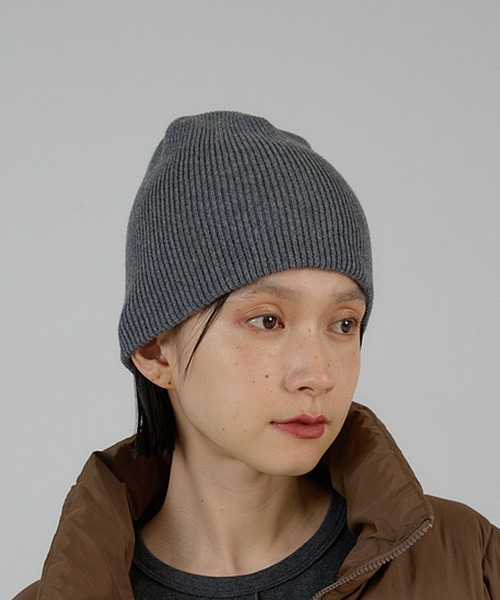 NOMINE(ノミネ)の「コットン ビーニー/ニット帽(ニットキャップ/ビーニー・レディース・ライトグレー/ブラック/ダークブラウン/レッド/アイボリー/ブラウン/ネイビー・フリー)」の3枚目の写真