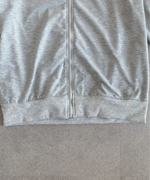 SHEPP(シープ)の「ライントラックジャージ/セットアップ 2点セット(ジャージ・レディース・ブラック/グレー・L/XL)」の19枚目の写真