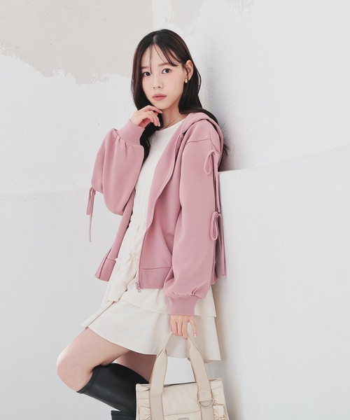 Honeys(ハニーズ)の「袖リボンパーカー(パーカー・レディース・ピンク/アイボリー/ブラック・L/M/S)」の16枚目の写真