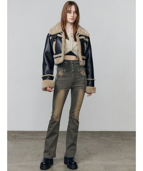 EMODA（エモダ）の「ショートフェイクムートンブルゾン（ブルゾン・レディース・ブラウン/ブラック/その他/アイボリー・FREE）」の15枚目の写真