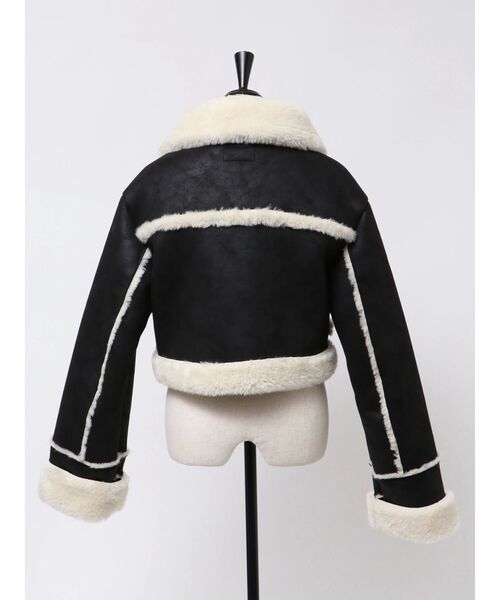 EMODA（エモダ）の「ショートフェイクムートンブルゾン（ブルゾン・レディース・ブラウン/ブラック/その他/アイボリー・FREE）」の17枚目の写真