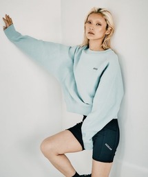 【HEREIAM】ユニセックス/毎年人気!ワッペンロゴクルーネックトレーナー