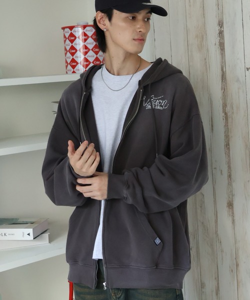 VISION STREET WEAR（ヴィジョンストリートウェア）の「【VISION STREET WEAR/ヴィジョンストリートウェア】 裏毛 プリントロゴ ビッグシルエット クルーネック スウェット フルジップ パーカー（パーカー・メンズ・ブラック/ネイビー/ワイン・L/LL/M）」の22枚目の写真